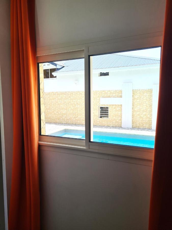 Domaine De Bas-Vent Apartment Deshaies Exterior photo