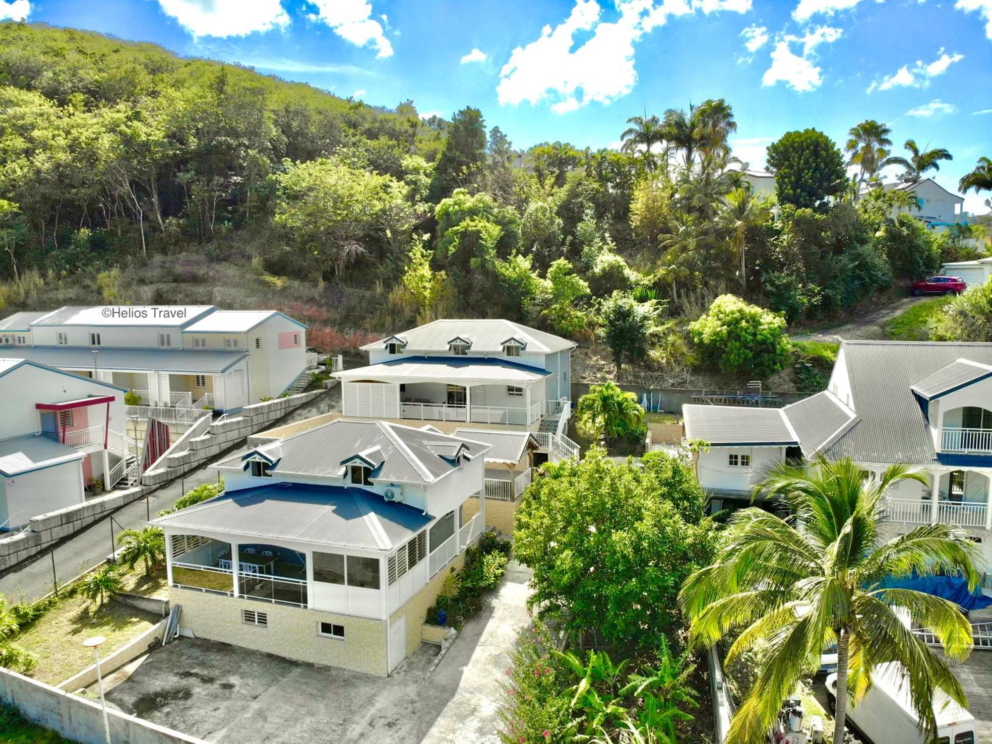 Domaine De Bas-Vent Apartment Deshaies Exterior photo